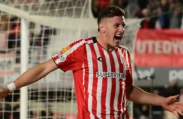 Estudiantes goleó a Central Córdoba y se reencontró con su mejor versión