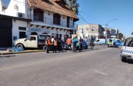 Una camioneta terminó en la vereda de Montevideo y 13