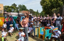 Cálida despedida de la Guardería El Carmen a sus egresados