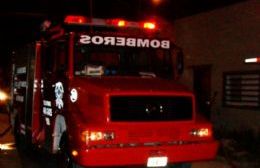 Un incendio produjo importantes daños en un departamento de 152 entre 11 y 12