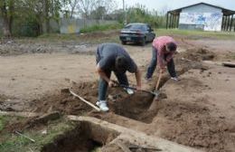 Avanzan las obras para extender la red de agua potable para el Mercado de la Ribera