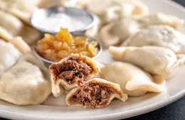 La Unión Polaca lanzó venta de pierogi para recaudar fondos