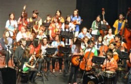 Presentación de la Orquesta Escuela y Encuentro Coral