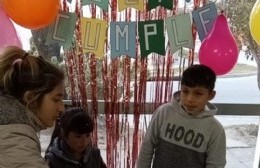 Ciro: después de 11 años festejó cumpleaños con amigos y torta