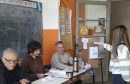 Comenzaron con tranquilidad los comicios para elegir diputados nacionales