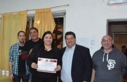 Nedela participó de la entrega de diplomas y recorrió las instalaciones de "Tomar Conciencia"