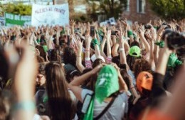 Encuentro de Mujeres: Convocatoria y concurso para diseñar el logo representativo