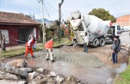 Trabajos de bacheo en calle 81 bis y 123