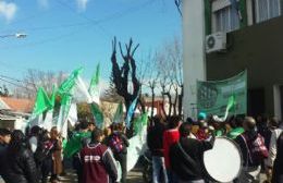 Gremios de Salud y Educación cuestionan las nuevas políticas de gobierno