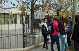 Reclamo en la Secundaria Básica 11 por la demorada apertura del sexto año