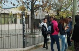 Reclamo en la Secundaria Básica 11 por la demorada apertura del sexto año