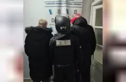 Dos detenidos por circular en una moto robada