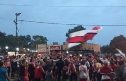 River salió campeón de la Libertadores y en Berisso se celebró