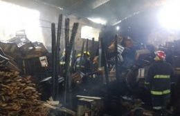 Se incendió un aserradero en 34 y 165