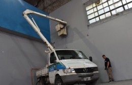 Trabajos de pintura en el interior del Gimnasio Municipal