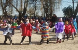 Acto escolar en Los Talas en homenaje a San Martín