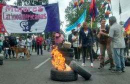 Movimientos sociales cortan la Avenida 60