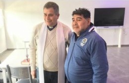 Habló el padre que bendijo a Diego: "Gimnasia y Maradona se dieron lo que tenían para darse, eso es amor"