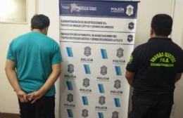 Ensenada: cayó un dealer que escondía la droga en una cámara séptica