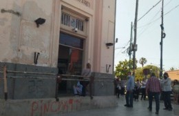Los bancos inauguraron horario de verano y los jubilados en Berisso se mostraron satisfechos