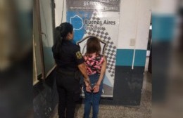 Detuvieron a una mujer que tenía pedido de captura