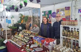 Productores del Mercado de la Ribera apoyaron al INTA