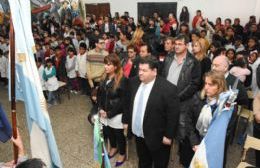 El acto central del Día del Maestro se desarrolló en la Escuela Nº 19