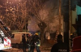 Noche trágica: un fallecido tras el incendio de una vivienda en 11 y 158