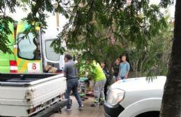 Un hombre cayó de una escalera, desde varios metros de altura,  en la vía pública