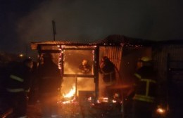 Incendio y destrucción total de una vivienda