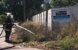 Incendio de pastizales en 27 y 172