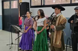 Festival patrio juvenil: baile encuentro y comunidad