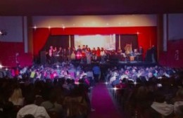 La Orquesta Escuela brilló en el aniversario de la ciudad