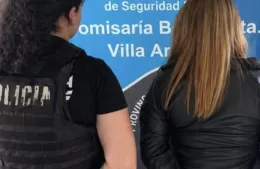 Mujer alcoholizada detenida por disturbios en la vía pública