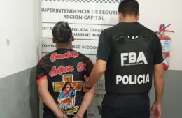 Rob&oacute; una garrafa, intent&oacute; escapar y fue detenido a los pocos metros