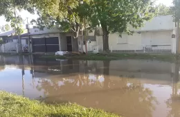 Las calles continúan anegadas: 