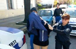 Detenida en la vía pública por resistencia a la autoridad