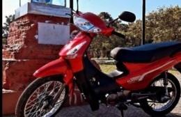 Bombera voluntaria fue víctima del robo de su moto a punta de pistola