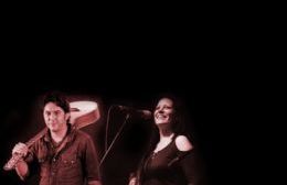 Javi Caminos y Maitén Piedra se presentan en los acústicos del "Bajcic"
