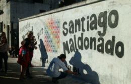 Pintada y resignificación del mural por Santiago Maldonado