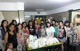 A pulmón, desde la salita Nº 42 organizaron un múltiple "baby shower"