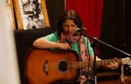 Marale presenta su nuevo disco en el Centro Cultura y Político "Juanjo Bajcic"