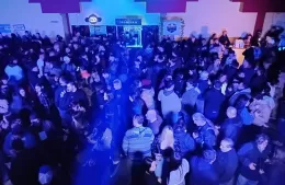 La degustación de invierno reunió a cientos de personas y anticipó la próxima Fiesta de la Cerveza