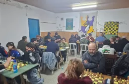 Continúa el tradicional Abierto de Ajedrez del Inmigrante en Berisso