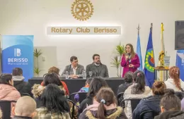 Entrega de lentes del programa “Ver para seguir aprendiendo”