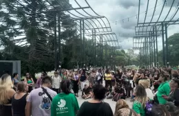 Con vistas al 8M, se realizó la asamblea feminista