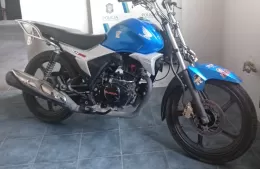 Recuperan moto que había sido robada