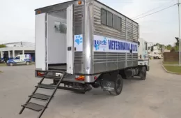 El móvil veterinario atenderá en el barrio Néstor Kirchner