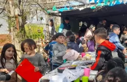 Jornada de la Agrupación Única en la Copa de Leche Los Bajitos