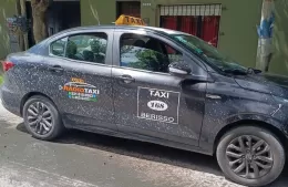 Denuncian negligente accionar de un camión municipal: arrojó barro sobre autos y taxis
